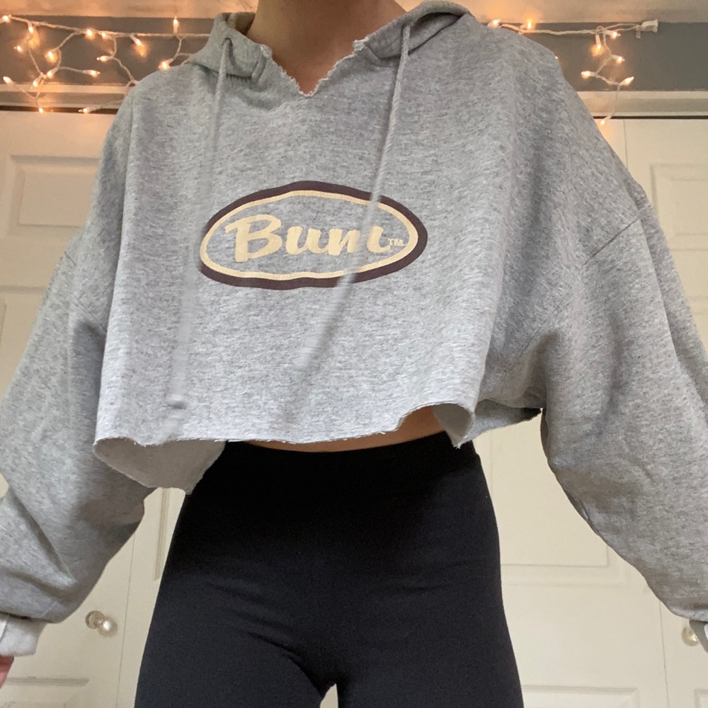 ✰ VINTAGE B.U.M CROPPED HOODIE ✰